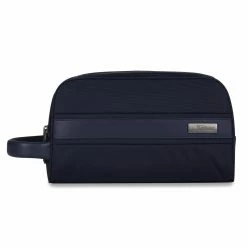 Titleist Professional Collection Large Dopp Kit 2021 -Golf Headwear Sales Store 2021 Professional Large Dopp Kit Navy TA21PROLDK 4 01 88863.1646248583